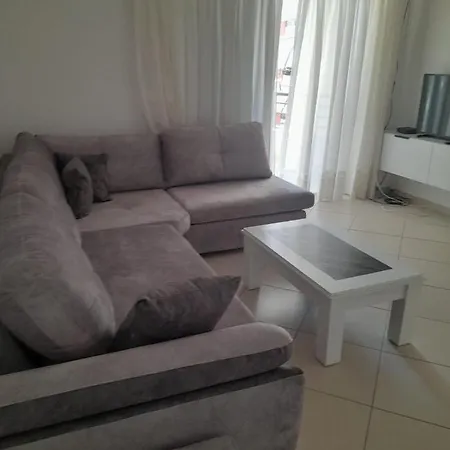 Apartment Petrit