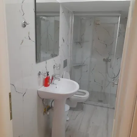 Petrit Apartment *